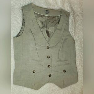 Light brown/Tan color Vest